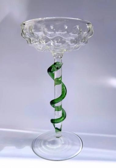 YEŞİL YILAN FİGÜRLÜ ŞEFFAF KADEH